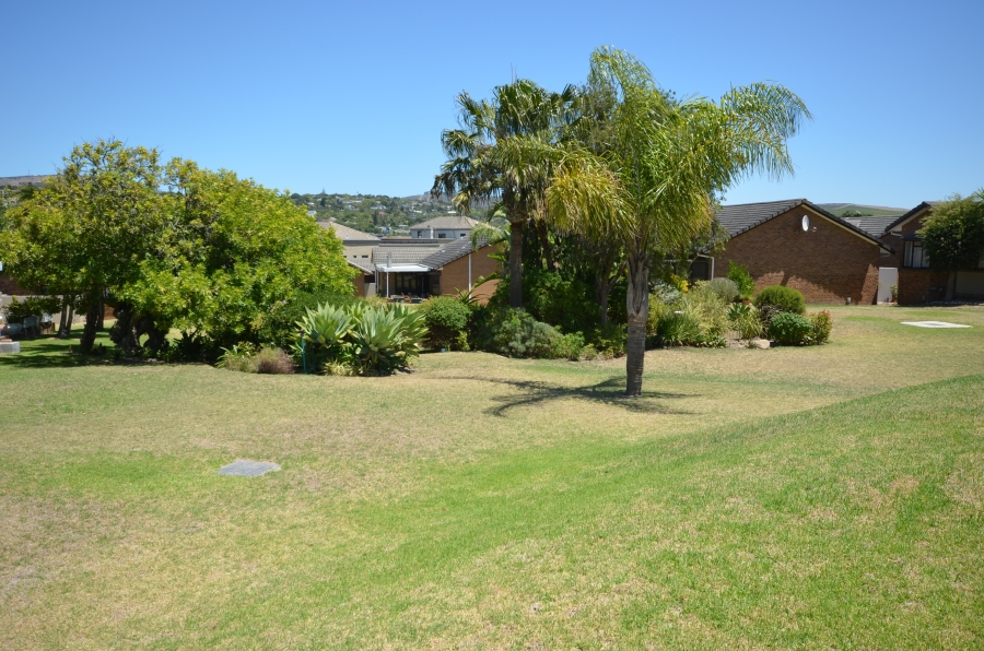 2 Bedroom Property for Sale in Kenridge Western Cape